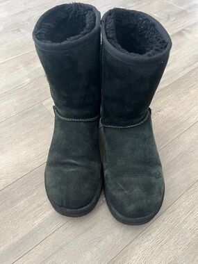 UGG Women's Classic Short II Boot
